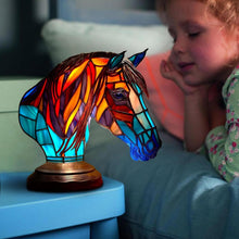 Carica l'immagine nel visualizzatore di Gallery, LeuchtPferd - lampada fatta a mano che illumina i cuori