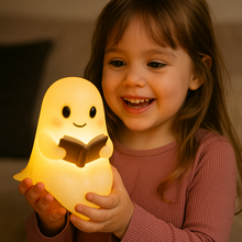 Carica l'immagine nel visualizzatore di Gallery, NachtGeist - Un piccolo fantasma che dona calore e luce