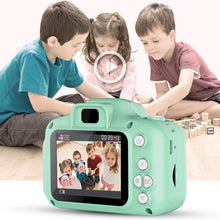 Carica l'immagine nel visualizzatore di Gallery, KiddyCam - Fotocamera digitale con scheda SD da 8GB per i momenti speciali dei bambini
